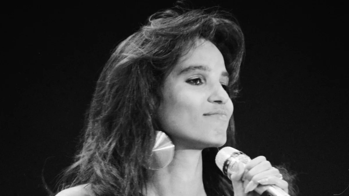 Deutsche TV-Show - 90er Jahre - Nadja Abd el Farrag Naddel Ex-Frau von Dieter Bohlen ist eine deutsche Fernsehmoderatorin und Sängerin., Köln Nordrhein-Westfalen Deutschland *** German TV Show 90s Nadja Abd el Farrag Naddel Ex wife of Dieter Bohlen is a German TV presenter and singer, Cologne North Rhine-Westphalia Germany Copyright: ZIKxImages UnitedArchives00010158 EDITORIAL USE ONLY