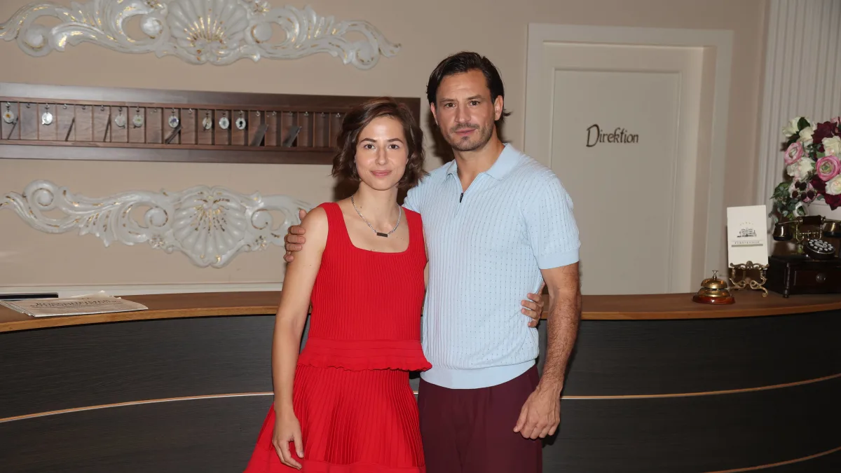 Pippa Fee Rupperti und Jaime Ferkic sind das neue Traumpaar bei „Sturm der Liebe“