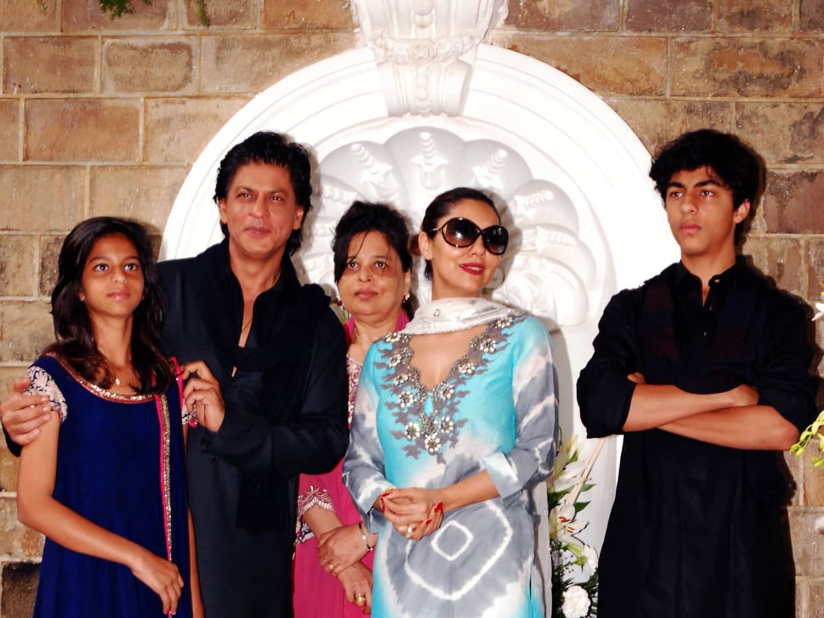 Frau Von Shah Rukh Khan Das Ist Seine Grosse Liebe Gauri