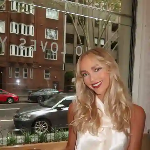 annie knight heiß hot freizügig sexy