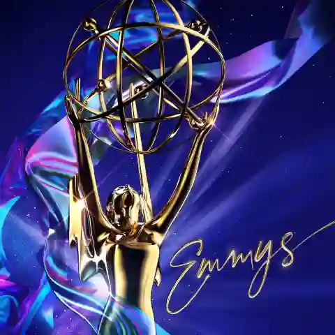 2020 Emmy Awards Best Looks Outfits Mode Zendaya Jennifer Aniston