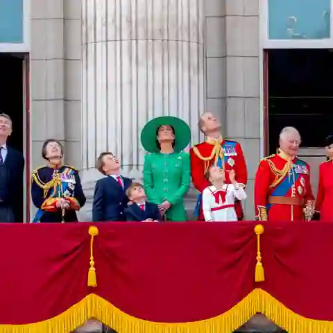 Die britischen Royals trooping the colour