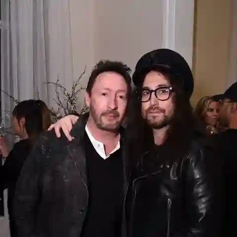 John Lennons Söhne Julian und Sean Heute im Alter von 2020 Yoko Ono