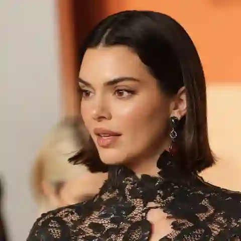 Kendall Jenner posiert im heißen Bikini