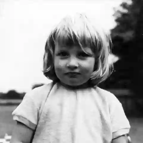 Lady Diana mit zwei Jahren