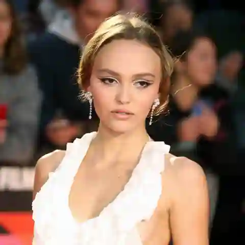 Lily-Rose Depp roter Teppich