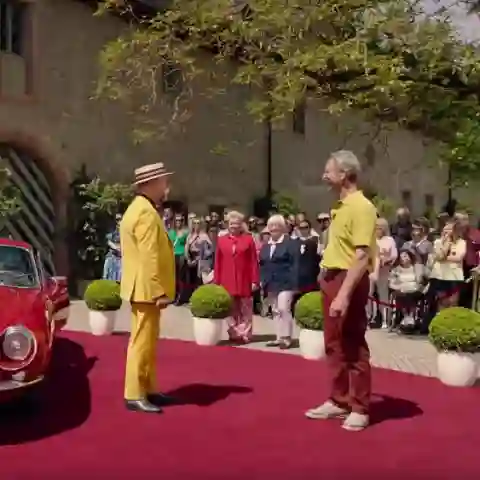 bares für rares oldtimer auto rekord rot