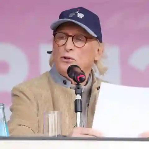 Otto Waalkes warnhinweise zensur