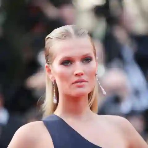 Toni Garrn Cannes