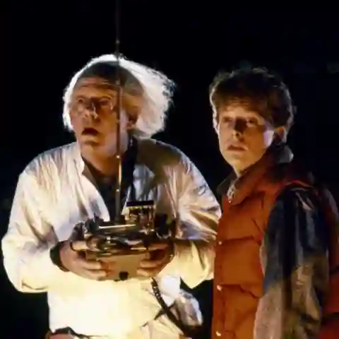 "Marty McFly" (Michael J. Fox) und "Doc Brown" (Christopher Lloyd) im Film "Zurück ind die Zukunft"