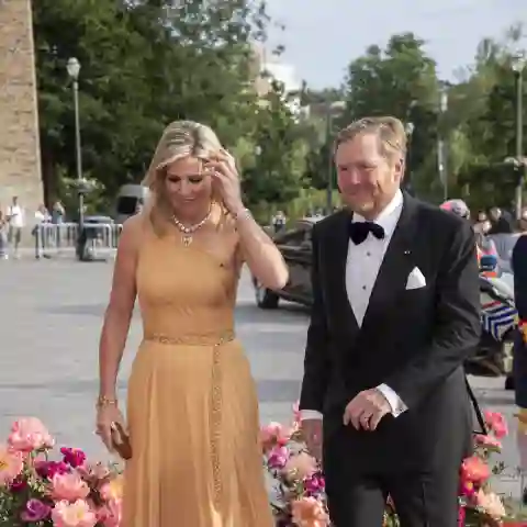 Was für ein Auftritt von Königin Maxima und König Willem-Alexander