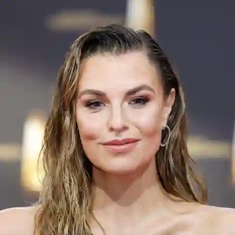 Laura Wontorra beim Deutschen Fernsehpreis 2023