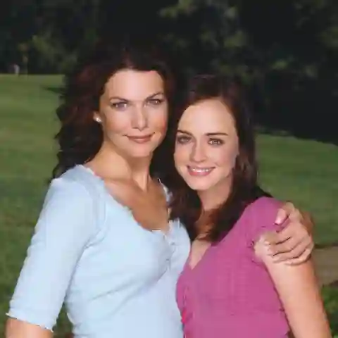 Lauren Graham und Alexis Bledel gilmore girls