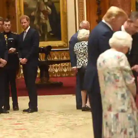 Prinz Harry, Donald Trump und Königin Elisabeth II.
