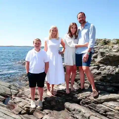 Prinz Sverre Magnus, Prinzessin Mette-Marit, Prinzessin Ingrid Alexandra und Prinz Haakon Urlaub