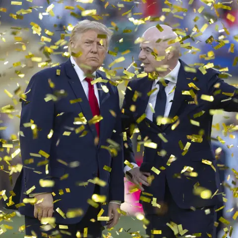 Donald Trump und Gianni Infantino bei der WM-Siegerehrung.