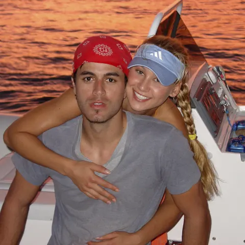 Enrique Iglesias und Anna Kournikova auf einer Yacht