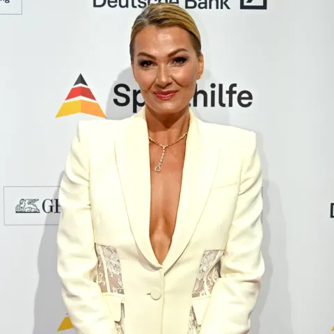 franziska van almsick heiß sexy freizügig haut ausschnitt look