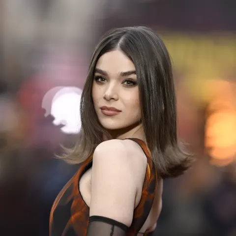 Hailee Steinfeld