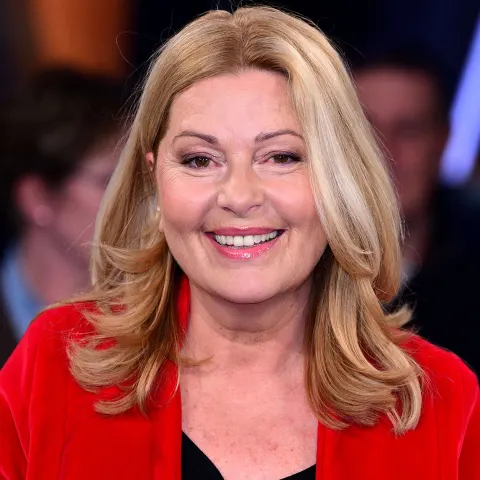 karin thaler rosenheim cops schauspielerin autobiografie privat details leben liebe