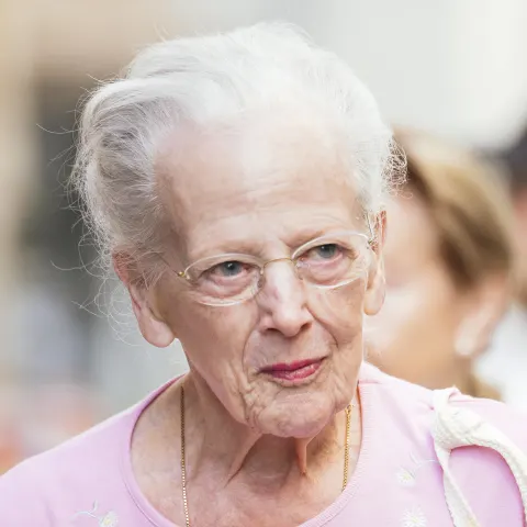 Königin Margrethe wieder im Krankenhaus.