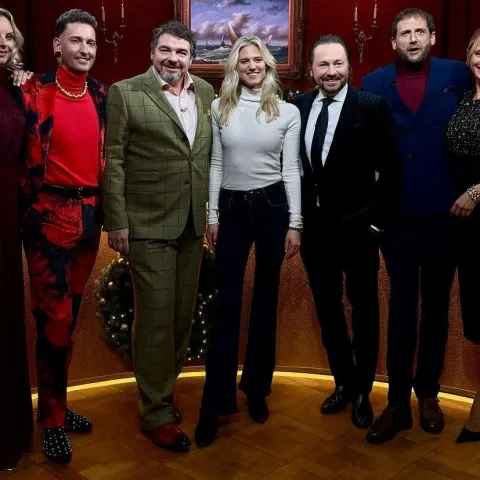 larissa marolt bares für rares auftritt tv sendung susanne steiger