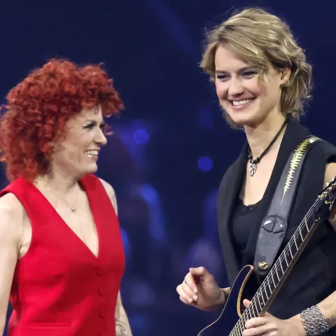 lucy diakovska yasi hofer freundin liebe beziehung auftritt öffentlichkeit