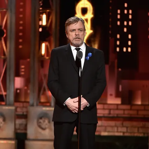 Mark Hamill ehrt Carrie Fisher mit Tribut