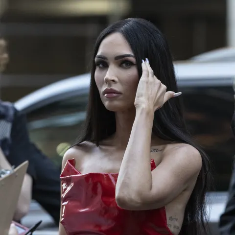 Megan Fox hat jetzt eine Bezahl-Seite.