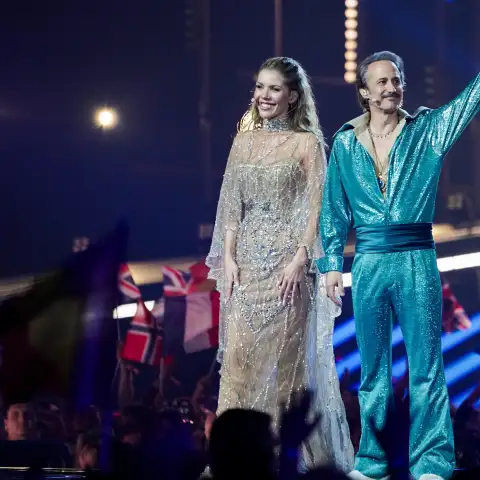 Michael Ostrowski mit Victoria Swarovski