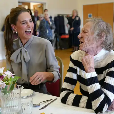 Prinzessin Kate spricht über Hausarbeiten.
