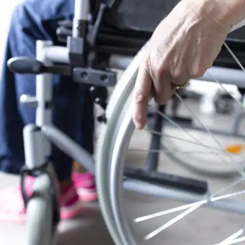 Abschlagsfrei ist die Rente ab 2026 nur noch ab 65 - auch für behinderte Menschen