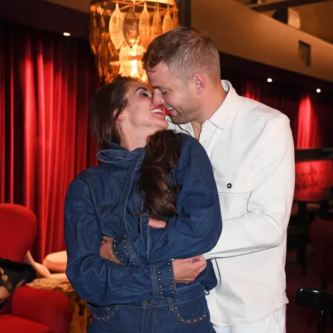 Sarah Engels und Julian
