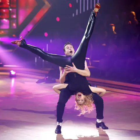 Sonya Kraus ist raus bei „Let's Dance“.