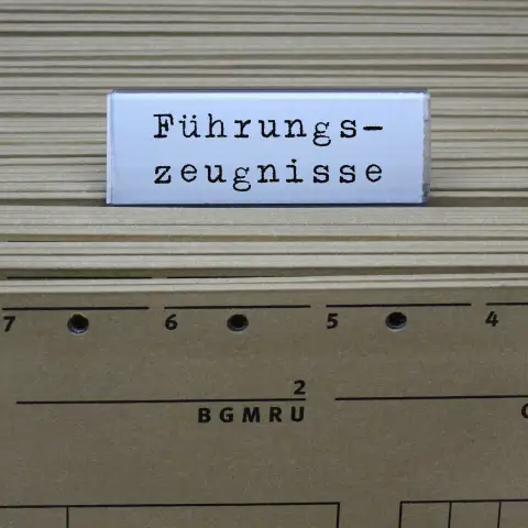 Symbolbild, Aktenablage für Führungszeugnisse