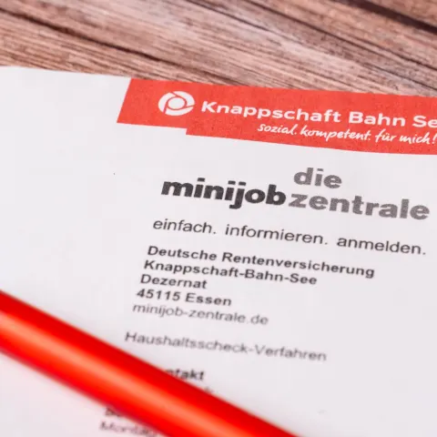 Nach 10 Jahren Minijob sind bei der Rente oft nur rund 50 Euro im Monat drin.