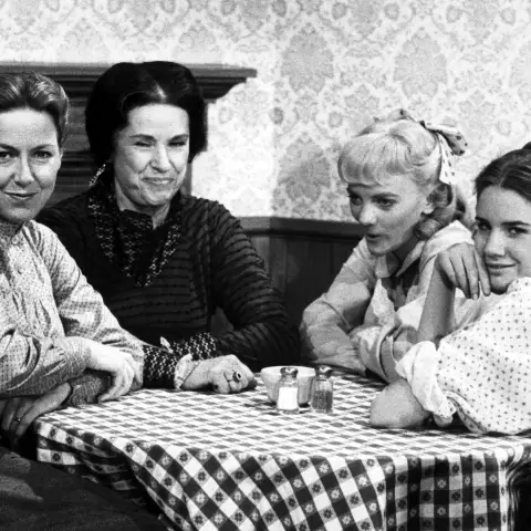 „Unsere kleine Farm“