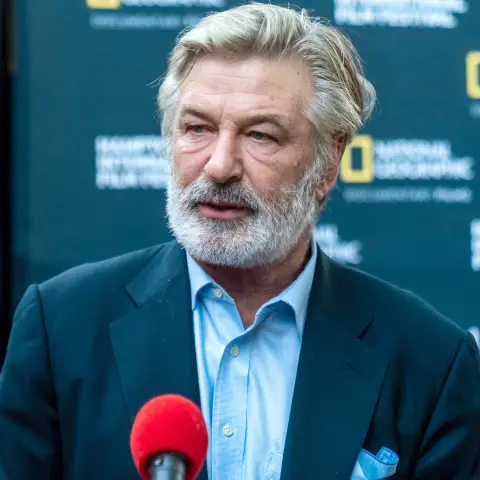Alec Baldwin roter Teppich 2021