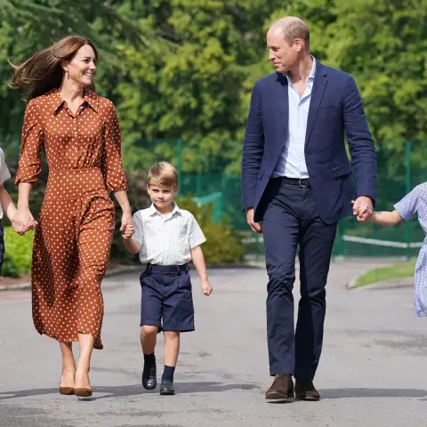 Prinz Louis ganz aufgeregt: Familie begleitet ihn am ersten Schultag