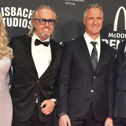 carmen geiss robert geiss ralf schumacher étienne bousquest cassagne hochzeit geschenk freundschaft