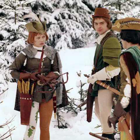 Drei Haselnüsse für Aschenbrödel