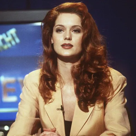 esther schweins früher verwandlung