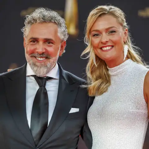 Roland Trettl und Miriam Höller sind zusammen glücklich.