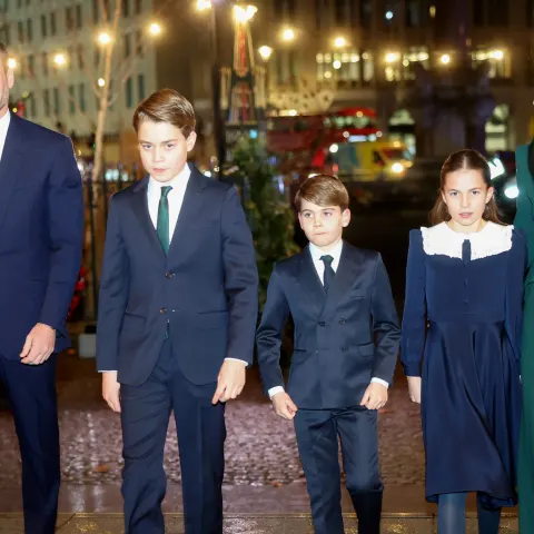 Prinz William und Prinzessin Kate mit ihren Kindern George, Charlotte und Louis