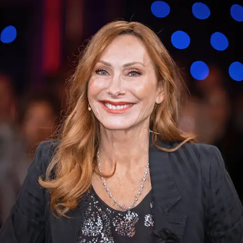 Schauspielerin Andrea Sawatzki liebt ihren Kollegen.