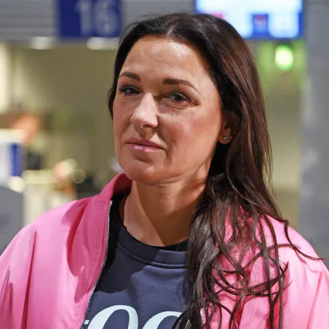 Im Dschungelcamp macht Simone Ballack ihrer Mutter heftige Vorwürfe.