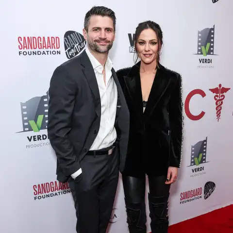 James Lafferty und Alexandra Park sind Eltern geworden.