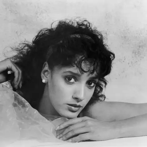 jennifer beals