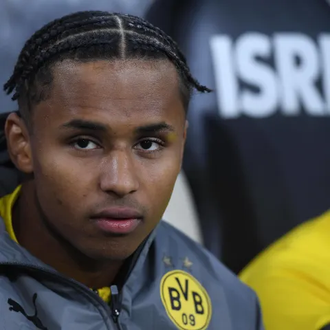 Karim Adeyemi spielt beim Borussia Dortmund