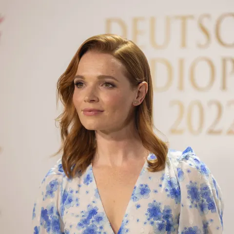 Karoline Herfurth beim Deutschen Fernsehpreis